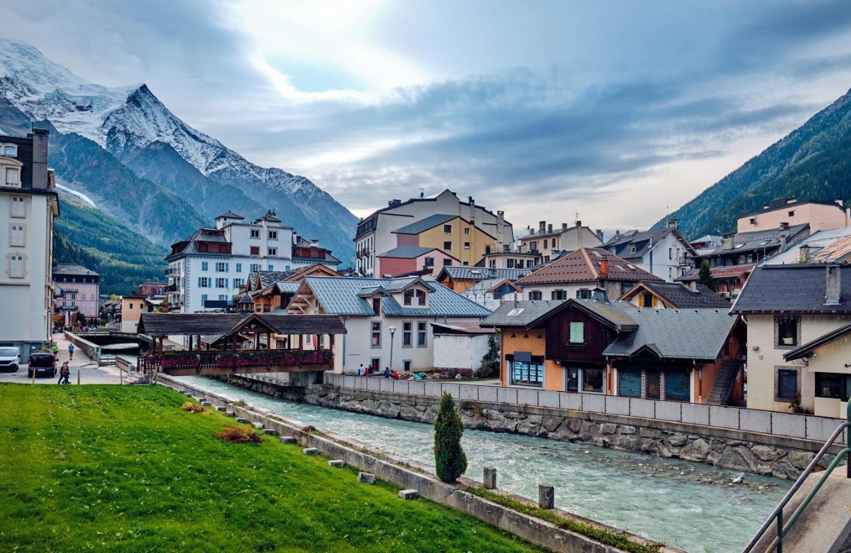 Apartment Majestic 1 - Central Chamonix Haven Mont Blanc Exterior photo